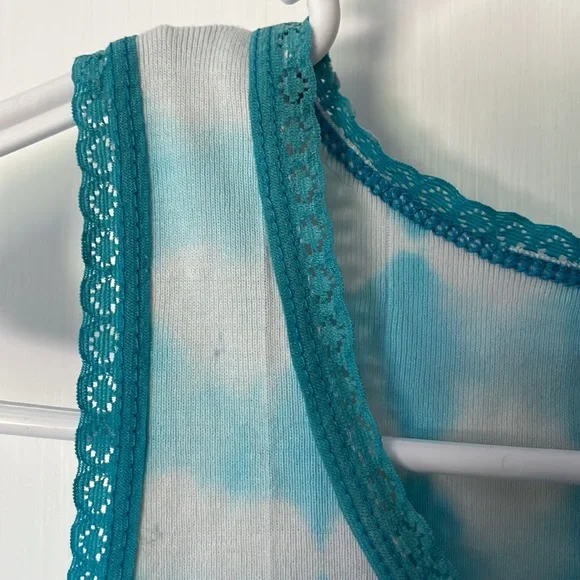 Blue Tank Top - Picture 4 of 4